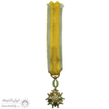 نشان تاج 1332 (شب) - UNC - احمد شاه