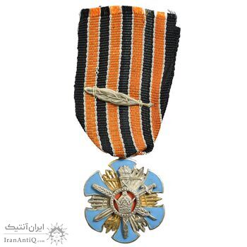 نشان پاس درجه 2 (با روبان فابریک) - AU - محمد رضا شاه نشان پاس درجه 2 (با روبان فابریک) - AU - محمد رضا شاه