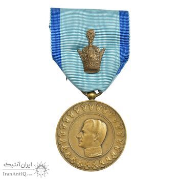 مدال یادبود آویزی بیست و پنجمین سده (روز) - با جعبه فابریک - AU - محمد رضا شاه