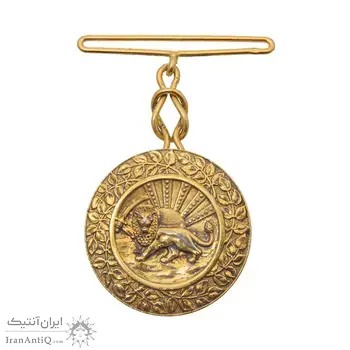 مدال نقره بپاداش خدمت (آب طلا فابریک) - AU - رضا شاه