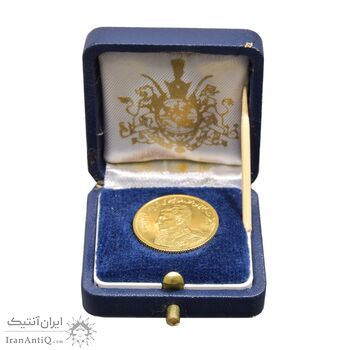 مدال طلا یادبود گارد شاهنشاهی (با جعبه فابریک) - نوروز 1352 - MS61 - محمد رضا شاه