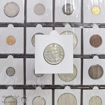 سکه 2000 دینار 1330 خطی - شیر متفاوت - MS63 - احمد شاه سکه 2000 دینار 1330 خطی - شیر متفاوت - MS63 - احمد شاه