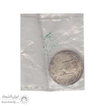 مدال یادبود میلاد امام رضا (ع) 1352 (گنبد) بزرگ با پک فابریک - UNC - محمد رضا شاه مدال یادبود میلاد امام رضا (ع) 1352 (گنبد) بزرگ با پک فابریک - UNC - محمد رضا شاه