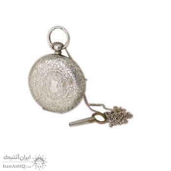 ساعت جیبی نقره قلم زنی قاجاری ساعت جیبی نقره قلم زنی قاجاری