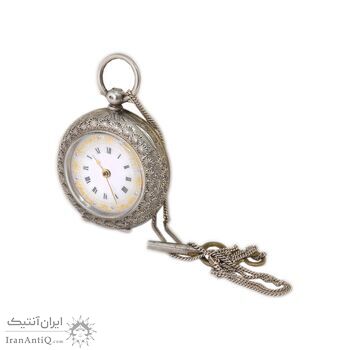 ساعت جیبی نقره قلم زنی قاجاری ساعت جیبی نقره قلم زنی قاجاری