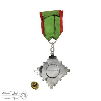 نشان همایونی درجه چهار (با جعبه و روبان فابریک) - AU - رضا شاه