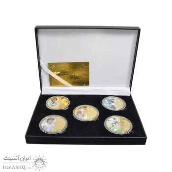 مجموعه یادبودهای مارادونا 2021 - UNC