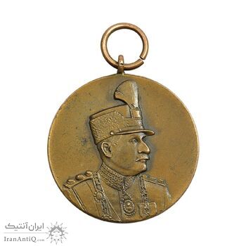 مدال یادگار تاجگذاری 1305 - AU - رضا شاه