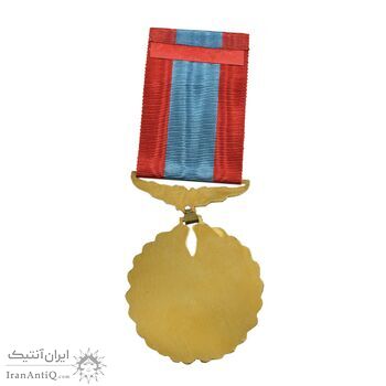 نشان دادگستری درجه 1 - با جعبه فابریک - UNC - محمد رضا شاه