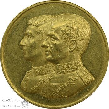 مدال یادبود طلا دورخ هجدهمین سالروز ولادت رضا پهلوی 2536 - AU58 - محمدرضا شاه