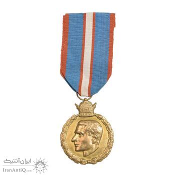 مدال یادبود 28 مرداد 1332 - با روبان - AU50 - محمدرضا شاه
