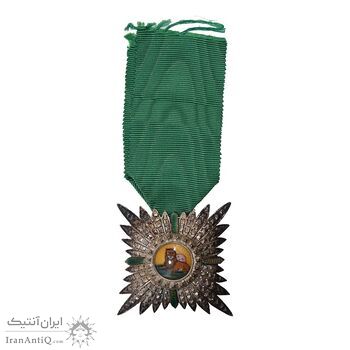 نشان همایونی درجه پنج (با روبان فابریک) - MS63 - احمد شاه