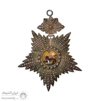 نشان همایونی درجه چهار - AU - احمد شاه