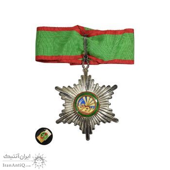 نشان همایونی درجه سه - با جعبه و روبان فابریک - AU - رضا شاه