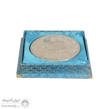 مدال یادبود ساختمان مرکزی اداره کل هواپیمایی کشوری - با جعبه فابریک - UNC - محمد رضا شاه