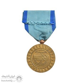 مدال یادبود آویزی بیست و پنجمین سده - روز - با روبان فابریک - UNC - محمد رضا شاه