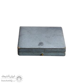 مدال یادبود مسابقات دوچرخه سواری دور ایران 1339 - درجه 2 - با جعبه فابریک - AU - محمدرضا شاه