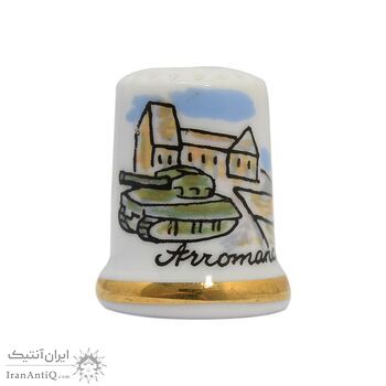انگشتانه چینی قدیمی با طرح تانک - کد 007050 انگشتانه چینی قدیمی با طرح تانک - کد 007050