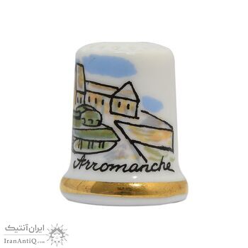 انگشتانه چینی قدیمی با طرح تانک - کد 007050 انگشتانه چینی قدیمی با طرح تانک - کد 007050