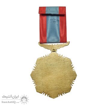 نشان دادگستری درجه 2 - AU - محمد رضا شاه