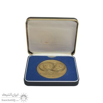 مدال برنز شاه و نیکسون - با جعبه و شناسنامه فابریک - UNC - محمد رضا شاه
