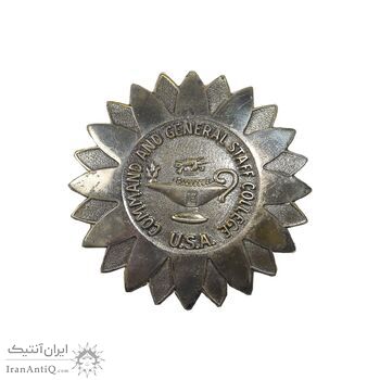 نشان کالج فرماندهی ارتش ایالات متحده و ستاد کل - EF - ایالات متحده آمریکا