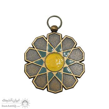 نشان فرهنگ و هنر - کارخانه ثمر - AU - محمد رضا شاه