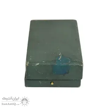 نشان آویز بزرگداشت رازی - طلایی - با جعبه فابریک - UNC - محمد رضا شاه