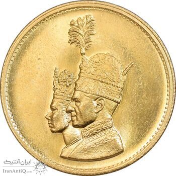 مدال طلا تاجگذاری 1346 - MS64 - محمد رضا شاه