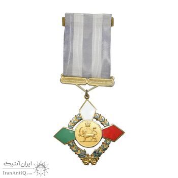 نشان خدمات ورزشی - با روبان و جعبه فابریک - EF - محمد رضا شاه