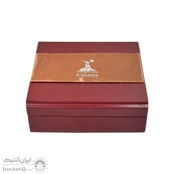 مدال یادبود شانزدهمین دوره بازی های آسیایی 2010 - با جعبه فابریک - UNC - چین