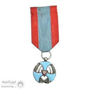 نشان لیاقت درجه 2 - روز - ضرب فرانسه - EF - محمد رضا شاه نشان لیاقت درجه 2 - روز - ضرب فرانسه - EF - محمد رضا شاه