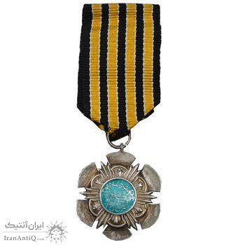 نشان پاس درجه 3 - با روبان فابریک - AU - محمد رضا شاه