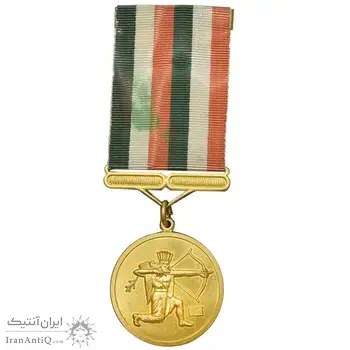 مدال آویز ستاد ارتشتاران (کماندار) طلایی - MS61 - محمدرضا شاه