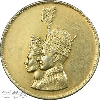 مدال نقره یادبود تاجگذاری 1346 - طلایی - AU50 - محمد رضا شاه