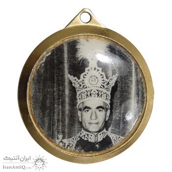 نشان سوزنی هواپیمایی ملی ایران هما - شاه - AU - محمد رضا شاه نشان سوزنی هواپیمایی ملی ایران هما - شاه - AU - محمد رضا شاه