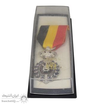نشان افتخار کار - درجه 2  - با جعبه - UNC - بلژیک