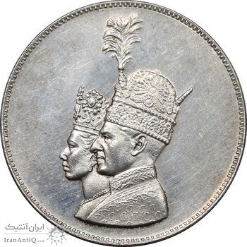 مدال نقره جشن تاجگذاری 1346 - AU - محمد رضا شاه