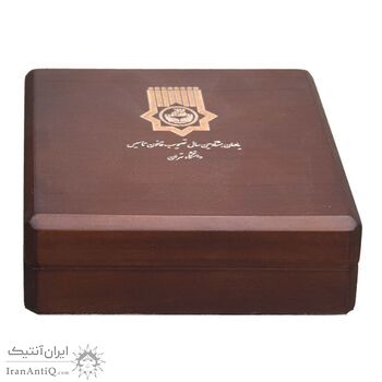 مدال هشتادمین سال تاسیس دانشگاه تهران 1393 - با جعبه فابریک - UNC - جمهوری اسلامی