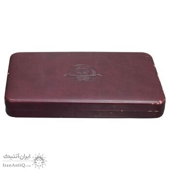 مجموعه مدال های نقره و طلا یادبود 100 سالگی فیفا 2004 - PF64