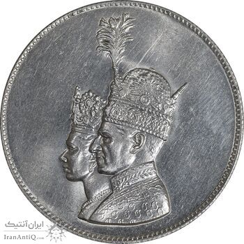 مدال نقره جشن تاجگذاری 1346 - MS62 - محمد رضا شاه