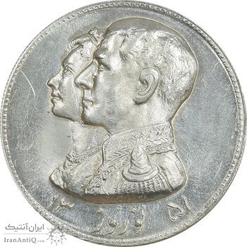 مدال نقره نوروز 1351 چوگان - MS63 - محمد رضا شاه