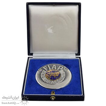 مدال درجه 2 فیاپ باشگاه دانش عکاسی و نور لومن - با جعبه فابریک - UNC - فرانسه