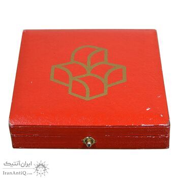 مدال درجه 1 فیاپ باشگاه دانش عکاسی و نور لومن - با جعبه فابریک - UNC - فرانسه