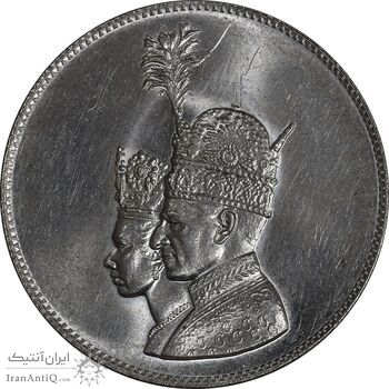 مدال نقره جشن تاجگذاری 1346 - MS62 - محمد رضا شاه