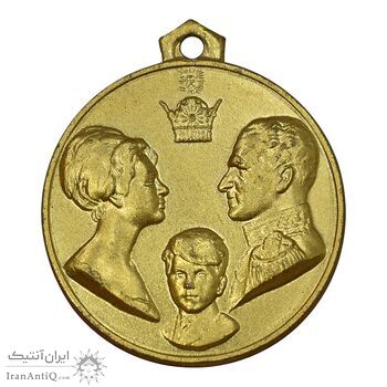 مدال آویزی تاجگذاری - سه رخ - UNC - محمد رضا شاه