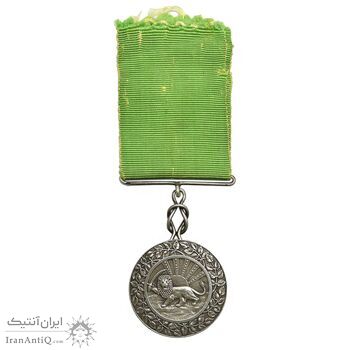 مدال نقره بپاداش خدمت - با روبان فابریک - EF - رضا شاه
