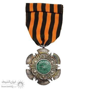 نشان پاس درجه 3 - با روبان - AU - محمد رضا شاه
