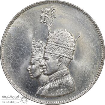 مدال نقره جشن تاجگذاری 1346 - MS62 - محمد رضا شاه
