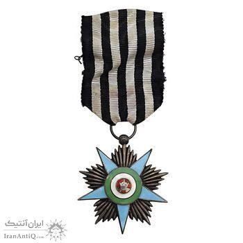 نشان افتخار درجه 3 - با روبان فابریک - AU - رضا شاه